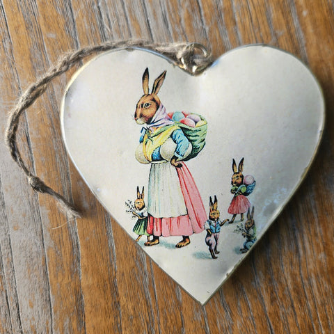 Vintage Metal Heart Rabbit Design - Eggs