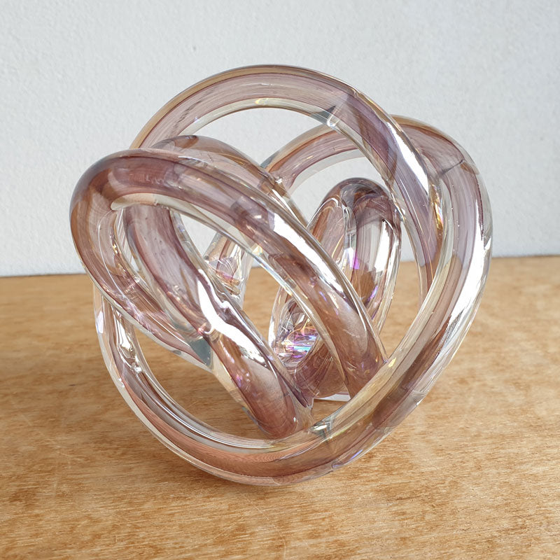 Endless Knot Pink Metallic - The Chic Nest