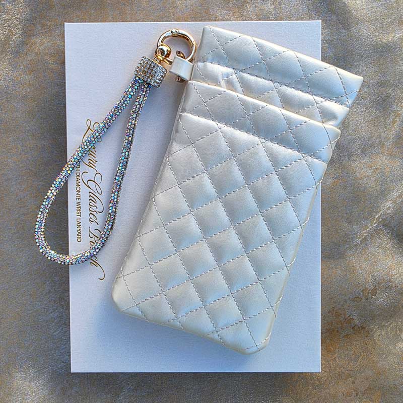 Bags & Clutches