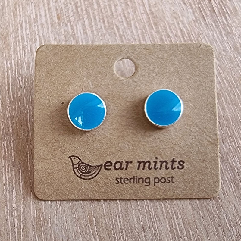 Round 7mm Teal Ear Mints Earrings - Silver