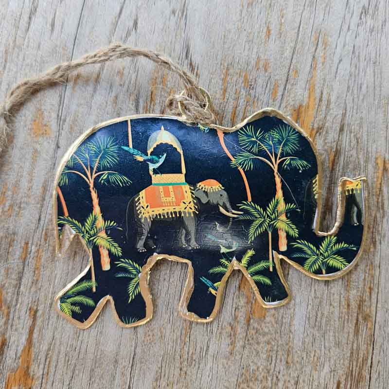 Hanging Metal Elephant Ornament - Black