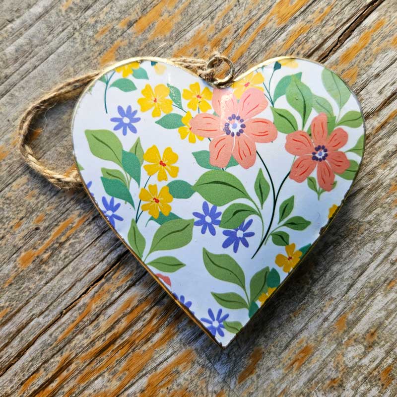 Spring Floral Metal Heart Ornament (a)