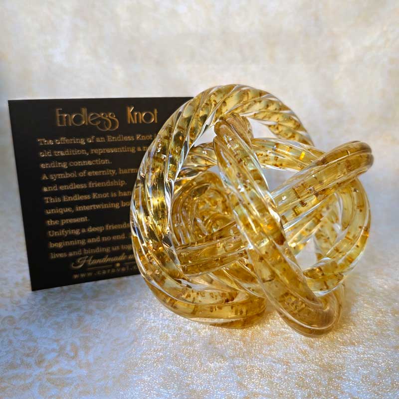 Endless Knot Gold Dust