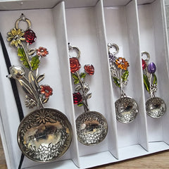 Set of 4 Metal Flower Bouquet Measuring Spoons Gift Boxed
