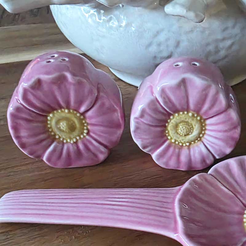 Flower Salt & Pepper Shakers