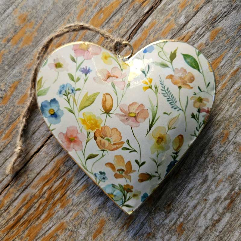 Spring Floral Metal Heart Ornament (b)