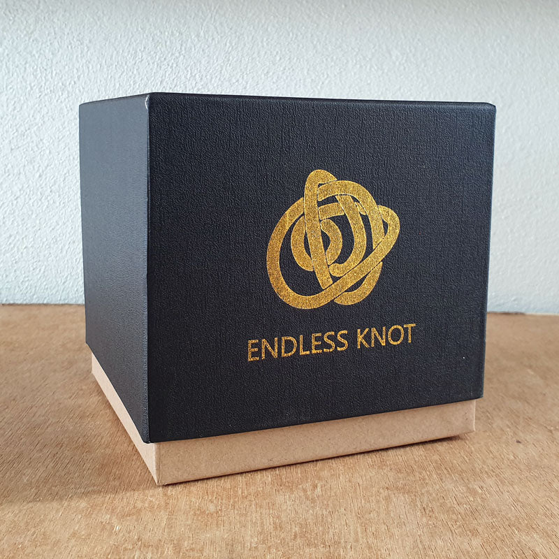 Endless Knot Gold - The Chic Nest