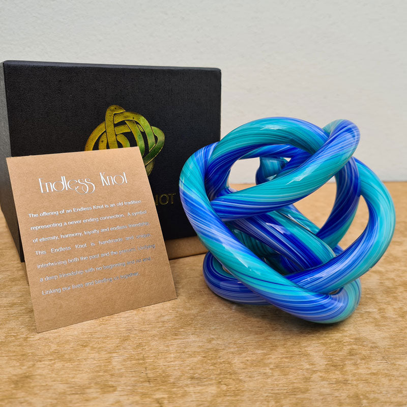 Endless Knot Turquoise Blue Stripe