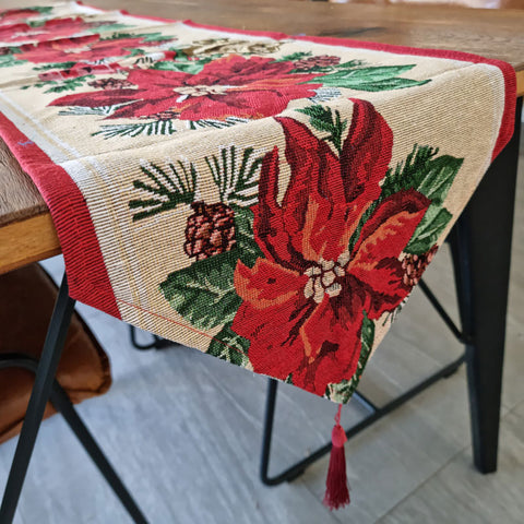 Christmas Table Runner - Vintage Design